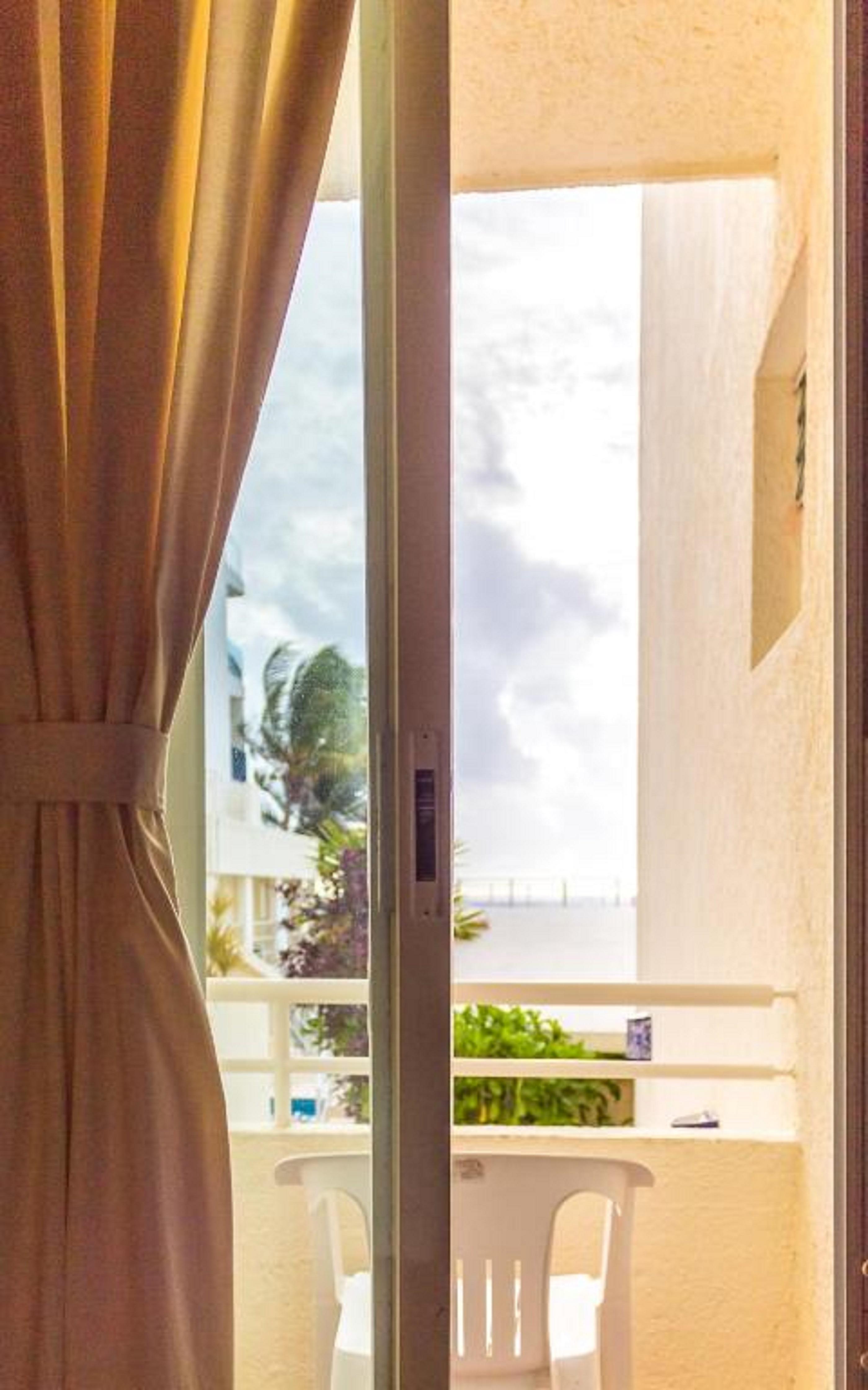 Luciana Hotel & Beach Club بلايا ديل كارمن المظهر الخارجي الصورة