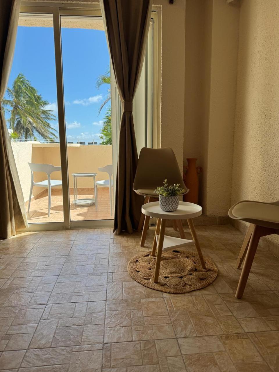 Luciana Hotel & Beach Club بلايا ديل كارمن الغرفة الصورة